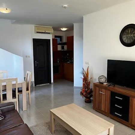 Apartment Gorgeous, 3 Bed At Bay View